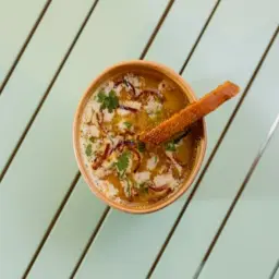 شوربة عدس